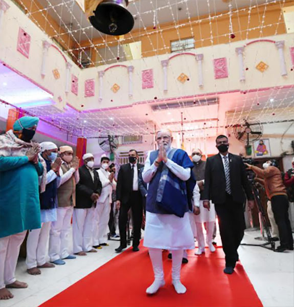 PM Narendra Modi visits Sri Guru Ravidas Vishram Dham Mandir