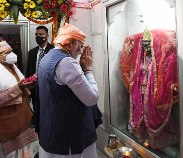 PM Narendra Modi visits Sri Guru Ravidas Vishram Dham Mandir