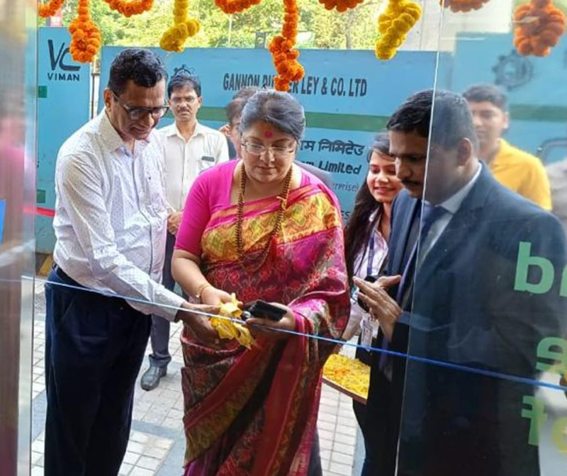Hooghly MP Locket Chatterjee inaugurating Federal Bank DBU at Kolkata's Salt Lake Sec V
