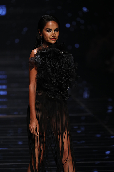 Models scorch the ramp for designer duo Paras and Shalini at Lakme Fashion Week 2022