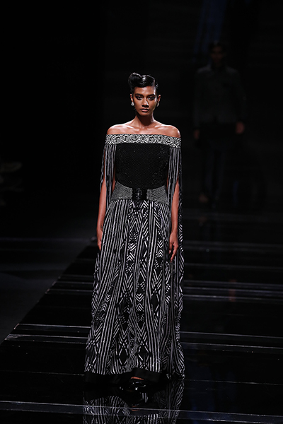 Shahab Durazi presents his black and white collection at the Lakme Fashion Week 2022