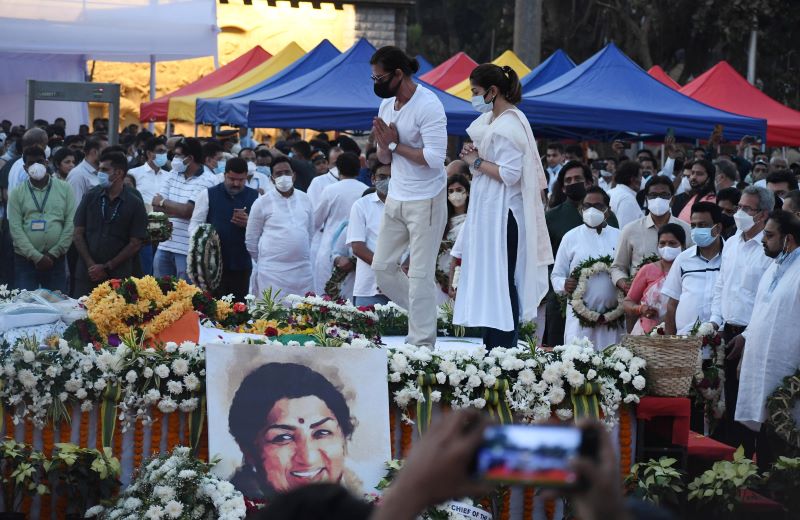 Bollywood pays tribute to Lata Mangeshkar