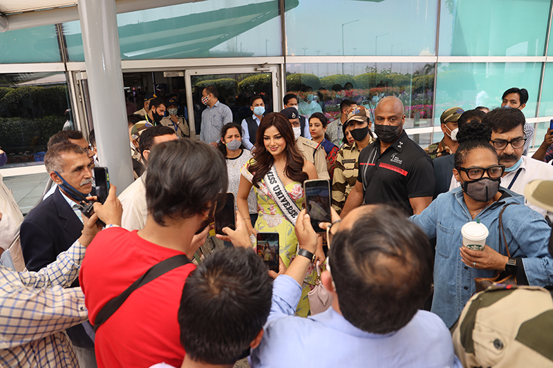 Miss Universe Harnaaz Kaur Sandhu arrives in New Delhi