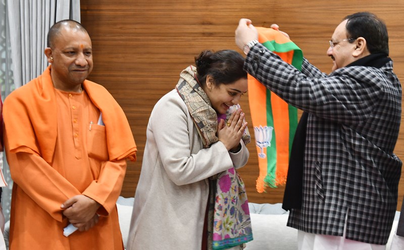 Mulayam Singh Yadav’s daughter-in-law Aparna joins BJP