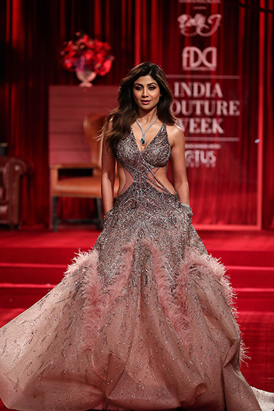 FDCI India Couture Week 2022: Shilpa Shetty sets ramp on fire