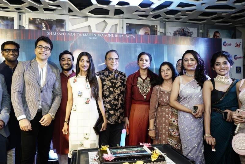 Premiere of Bengali film Byomkesh Hotyamancha