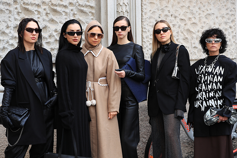 Milan Fashion Week: Models set streets on fire