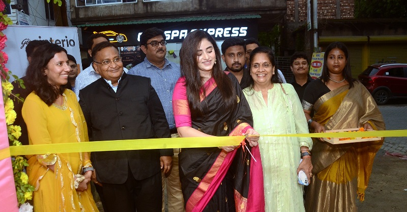 Actor Ridhima Ghosh inaugurates Godrej Interio's flagship store in West Bengal's Baruipur
