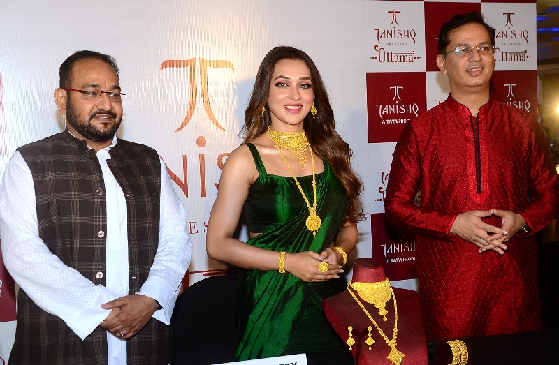 Mimi Chakraborty unveils Tanishq's Poila Boishakh collection