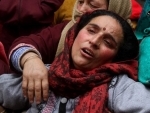 Family members of slain Kashmir Pandit mourn in Pulwama