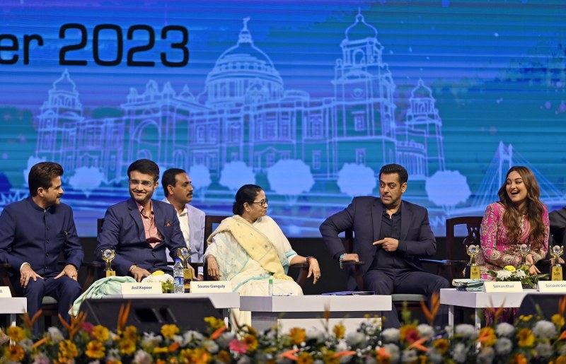 Glimpses from star-studded 29th KIFF inaugural ceremony