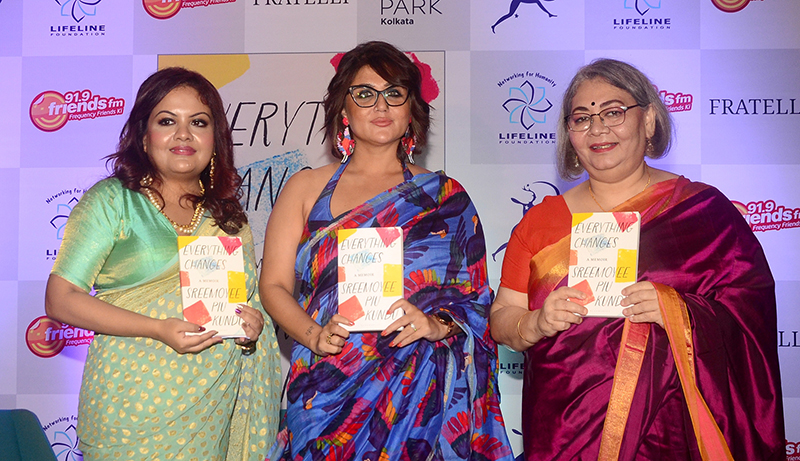 Swastika Mukherjee launches Sreemoyee Piu Kundu's memoir 'Everything Changes' in Kolkata