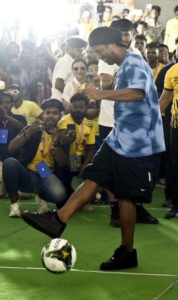 Ronaldinho in Kolkata amid Durga Puja festivities