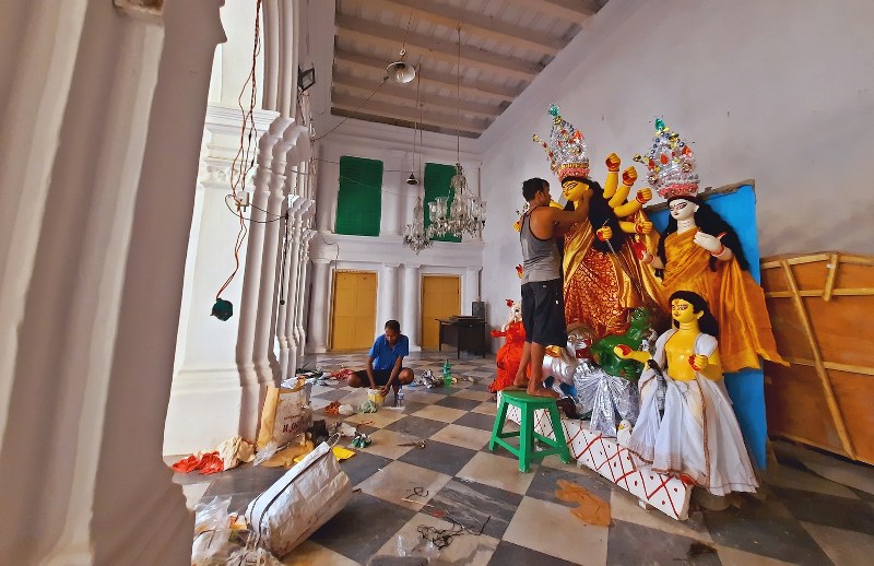 Heritage homes in Kolkata gear up for Durga Puja