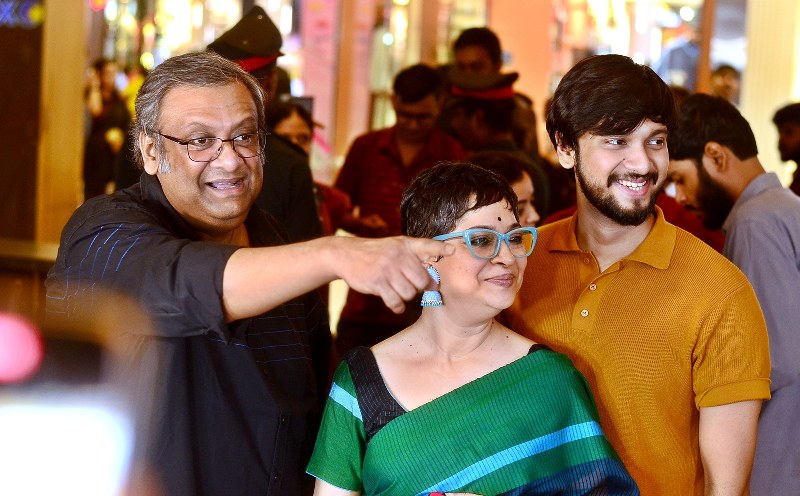 'Palan': Celebs under a roof in Kolkata for Kaushik Ganguly's tribute film to Mrinal Sen