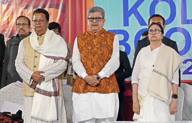 Mamata Banerjee inaugurates 47th Kolkata Book Fair