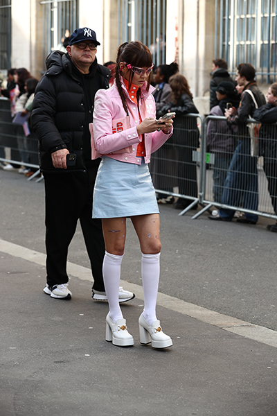 Courreges showcases Fall 2024 (street style) at Paris Fashion Week