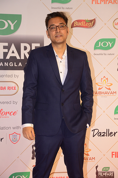 Filmfare Awards Bangla 2024: Spot the Red Carpet look stunners