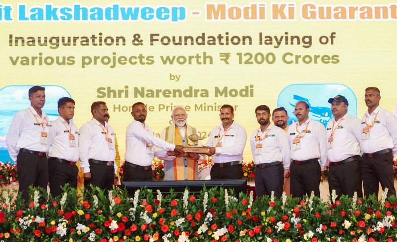 PM Modi receives warm welcome in Kavaratti, Lakshadweep