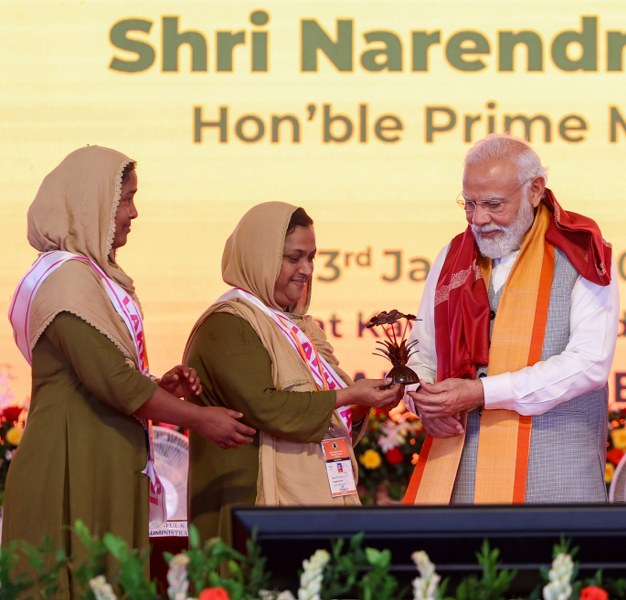 PM Modi receives warm welcome in Kavaratti, Lakshadweep