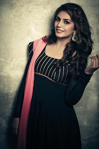 Huma Qureshi receives invites to conduct theatre workshops