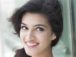 Kriti Sanon receives a surprise package from her sister