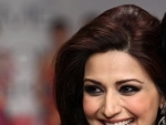 Sonali Bendre Behl to live stream the launch of her book 'The Modern Gurukul' on Periscope