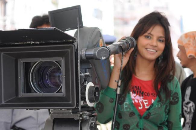 Once Upon a Time in Bihar reflects currents issues in India in different way: Neetu Chandra