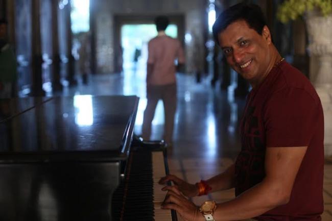 Madhur Bhandarkar plays piano?
