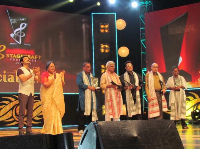 Glitz and glamour galore in the second edition of Stagecraft Awards in Kolkata 