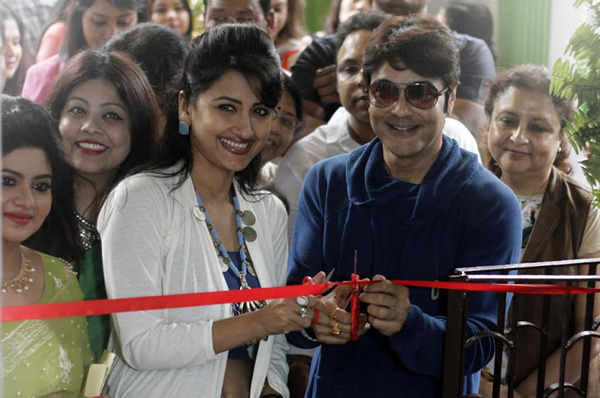 We have to earn our living by looking good : Prosenjit