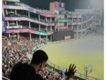 Akshay Kumar takes break from Robot 2 shooting, enjoys cricket match