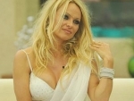 Pamela Anderson joins war against fish fighting