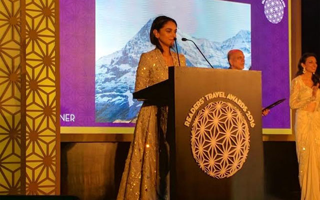 Aditi Rao Hydari looks stunning at the Condenast Traveller Awards