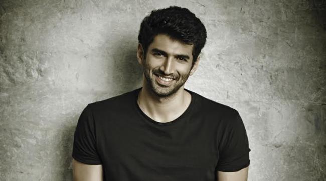 Aditya Roy Kapur couldn't go for road trip in USA?