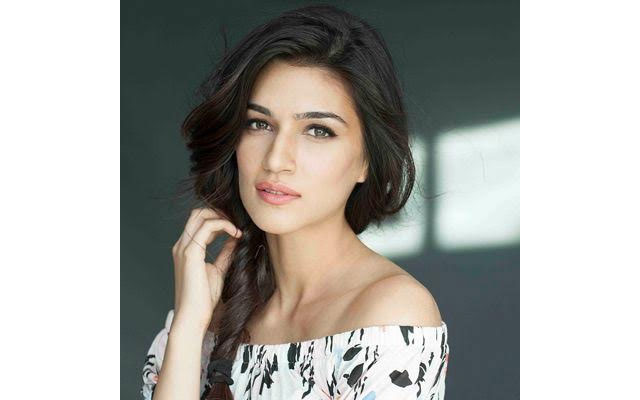 Brands of Kriti Sanon can't get over her, they have renewed their contracts with her