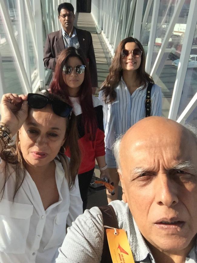 Mahesh Bhatt visits Maldives for family holiday