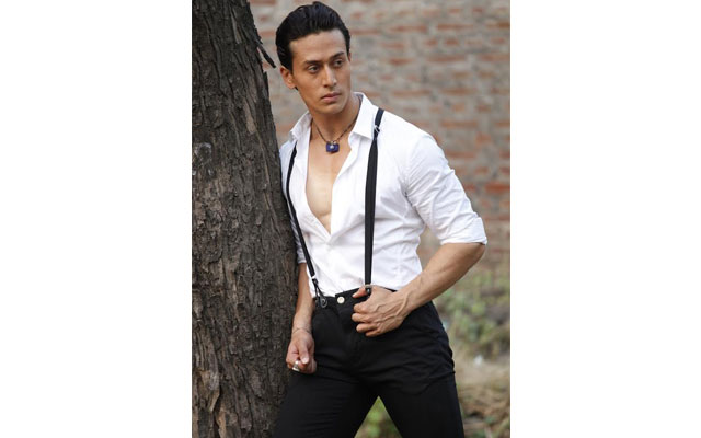 Honorable moment for Tiger Shroff