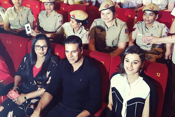 Akshay Kumar watches first screening of Naam Shabana with women cops