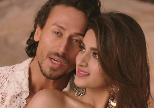 Romantic track Pyar Ho from Munna Michael released