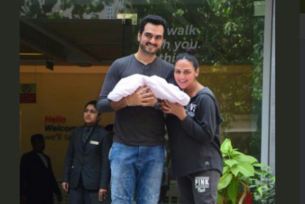 Esha Deol, Bharat Takhtani welcome first baby child