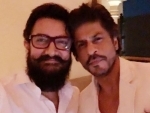 SRK,Aamir come together for picture