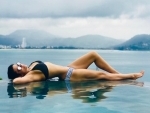Mandira Bedi sizzles in bikini avatar 