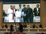 Akshay Kumar receives National Award