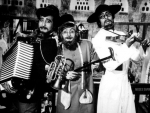 Amitabh Bachchan remembers Amar Akbar Anthony, shares memorable pictures 