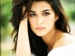 Kriti Sanon posts small clip, showing herself in different hairstyles