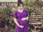 Pregnant Soha Ali Khan posts another cute picture on Twitter