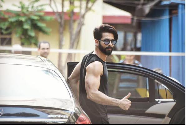 Shahid Kapoor posts his super cool pictures on Instagram