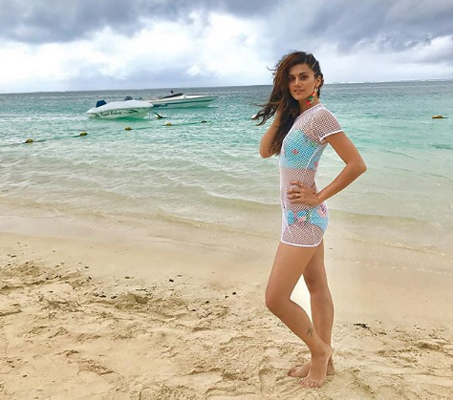  Tapsee Pannu sizzles in bikini avatar, shares image on instagram