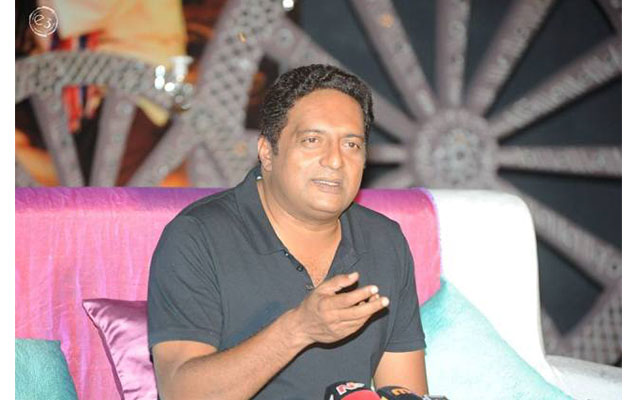 Actor Prakash Raj sends defamation notice to Mysuru BJP MP